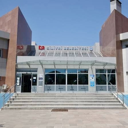 Arrestohet kryebashkiaku i Silivrit, operacion i gjerë kundër korrupsionit në Turqi