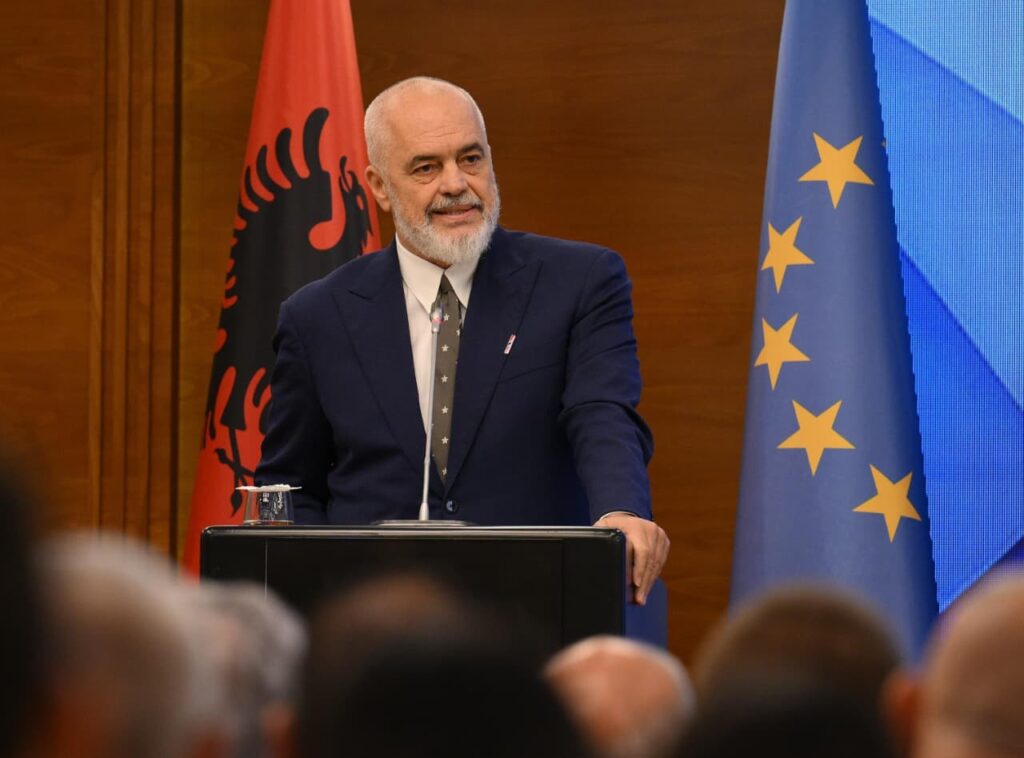 Edi Rama: S’ka forcë në botë që e rrëzon më përtokë Shqipërinë